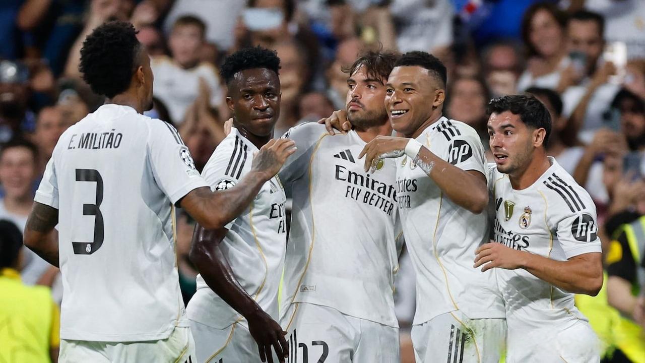 葡媒：葡足协准备为C罗的红牌上诉，确保C罗能参加世界杯首战（葡媒：葡足协将就C罗红牌提起上诉，力争其出战世界杯首战）