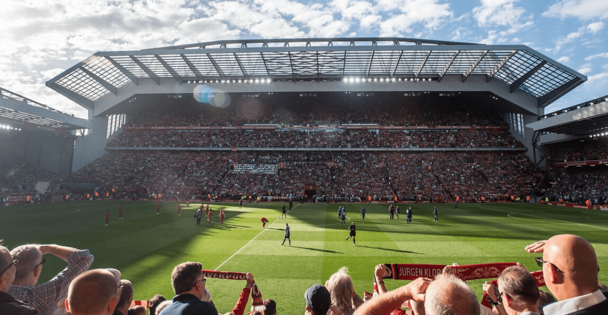 利物浦变阵！萨拉赫替补，维尔茨复出首发战西汉姆（利物浦调整阵容：萨拉赫暂列替补，维尔茨复出首发对阵西汉姆）