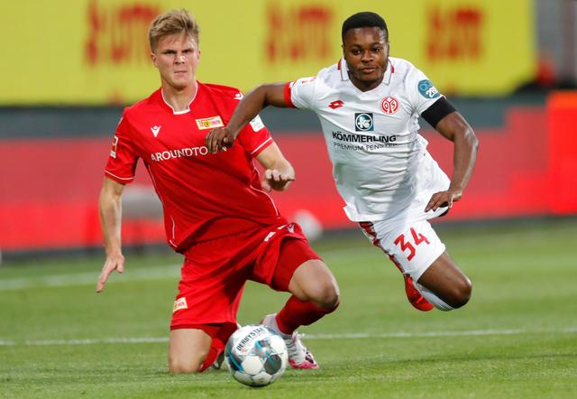 佛罗伦萨主帅：输给洛桑我负全责，周日的联赛是毕生之战（佛罗伦萨主帅：不敌洛桑我承担全部责任，周日联赛是生涯之战）