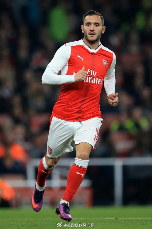 小波特连续三场比赛砍下30+&命中5个三分，篮网队史首人