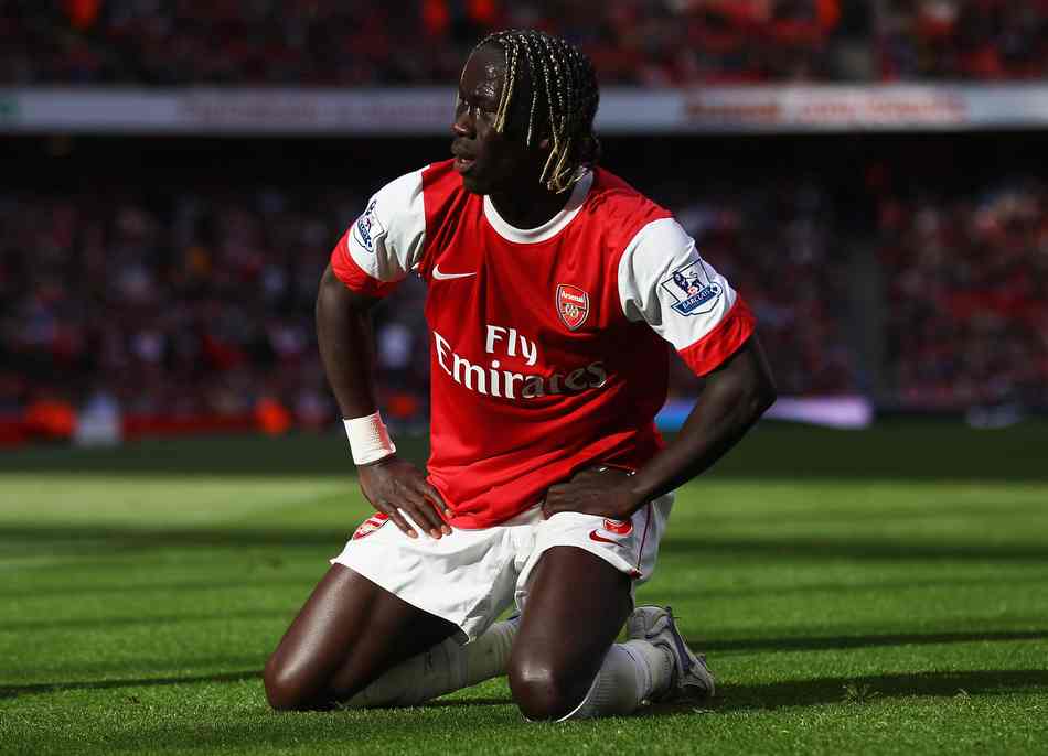 帕福斯1-0黄潜斩获队史欧冠首胜，卢卡森制胜，盖伊失单刀（帕福斯1-0击败黄潜夺队史欧冠首胜，卢卡森献制胜球，盖伊单刀不中）