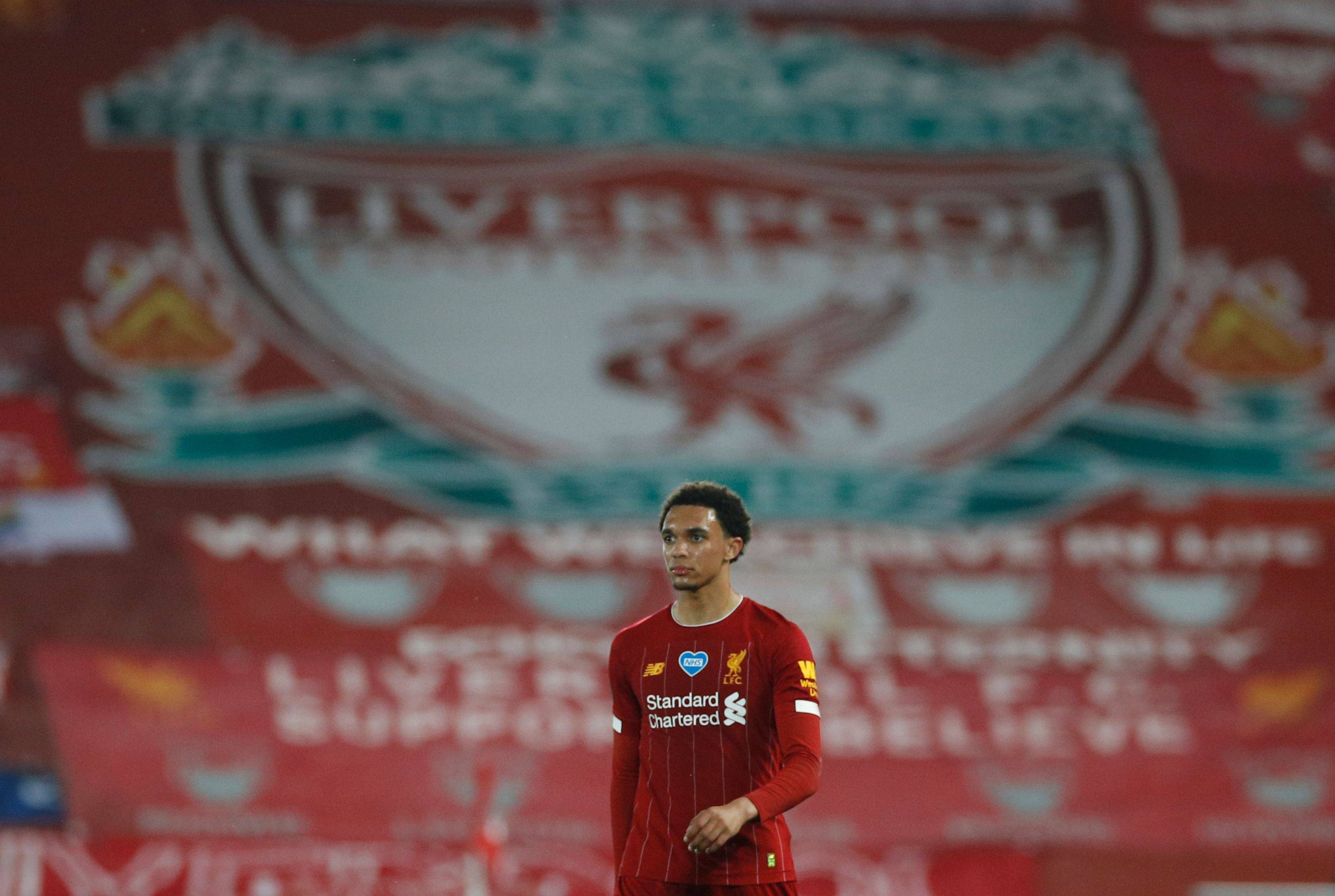 詹姆斯：里夫斯现在是我们的核心成员，他也想要承担这份责任