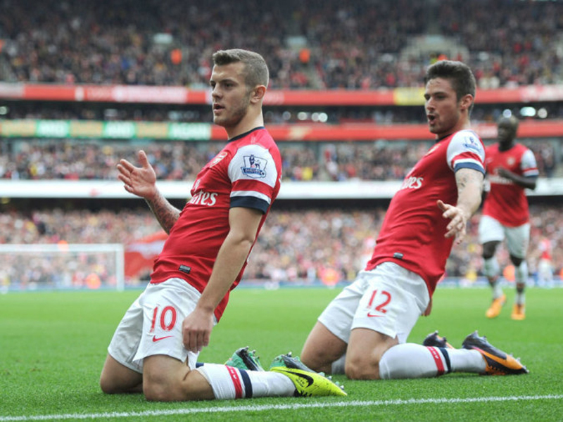 主裁：夸安萨拉拽丘库埃梅卡没判罚？这是极轻微、无效的拉拽