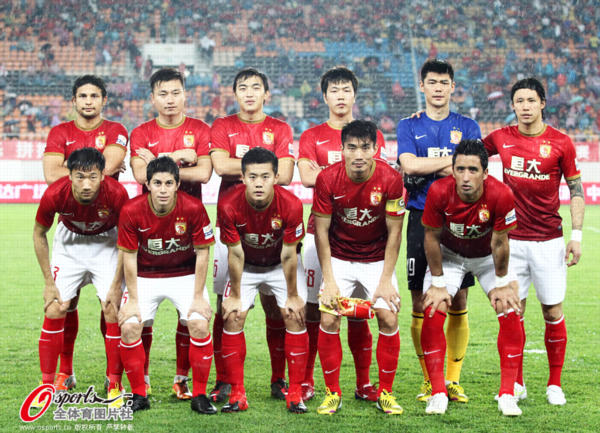 巴黎圣日耳曼外线火力猛烈